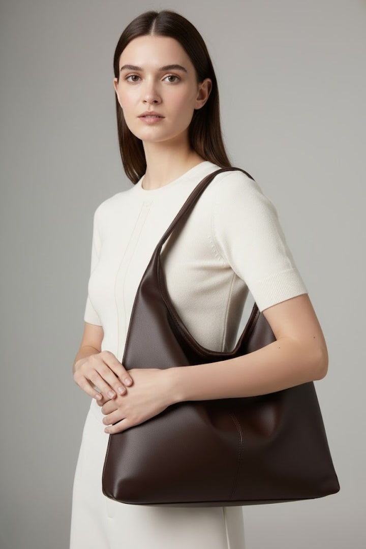 Damska torba na ramię o zakrzywionej formie z szerokim paskiem-Accessories for Women-Olave