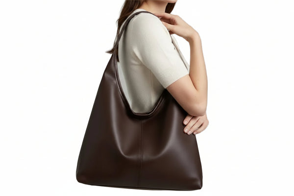 Damska torba na ramię o zakrzywionej formie z szerokim paskiem-Accessories for Women-Olave
