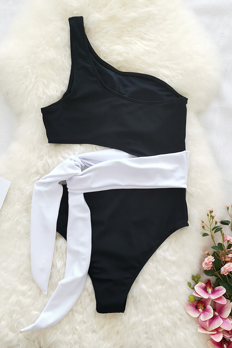 Damski dwuczęściowy strój kąpielowy na jedno ramię z prążkowanego materiału i wiązaniem-Jumpsuits for women-Olave
