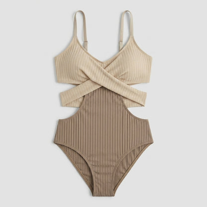 Damski jednoczęściowy strój kąpielowy z prążkowanego materiału z wycięciami i skrzyżowanym pasem-Swimwear for women-Olave