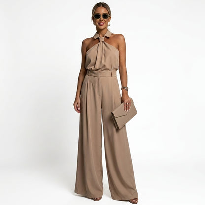 Damski kombinezon bez rękawów z dekoltem typu halter i szerokimi nogawkami-Jumpsuits for women-Olave