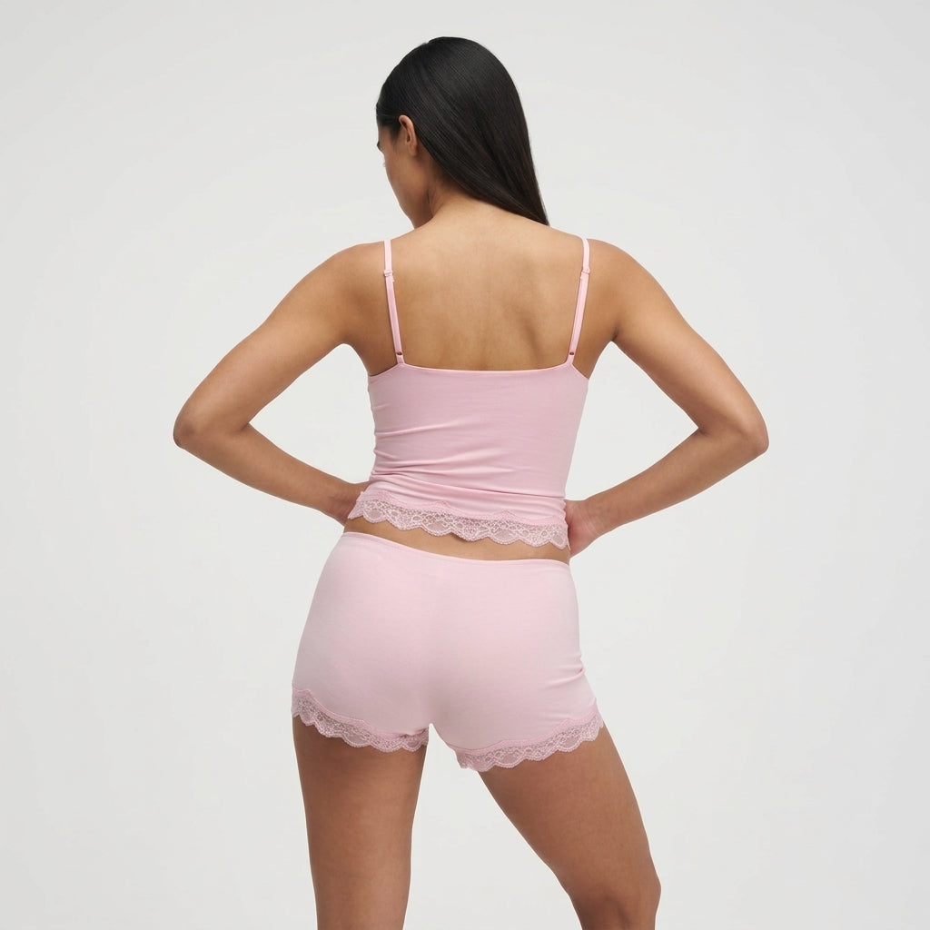 Damski komplet z topem na ramiączkach i szortami z koronką-Sets for women-Olave