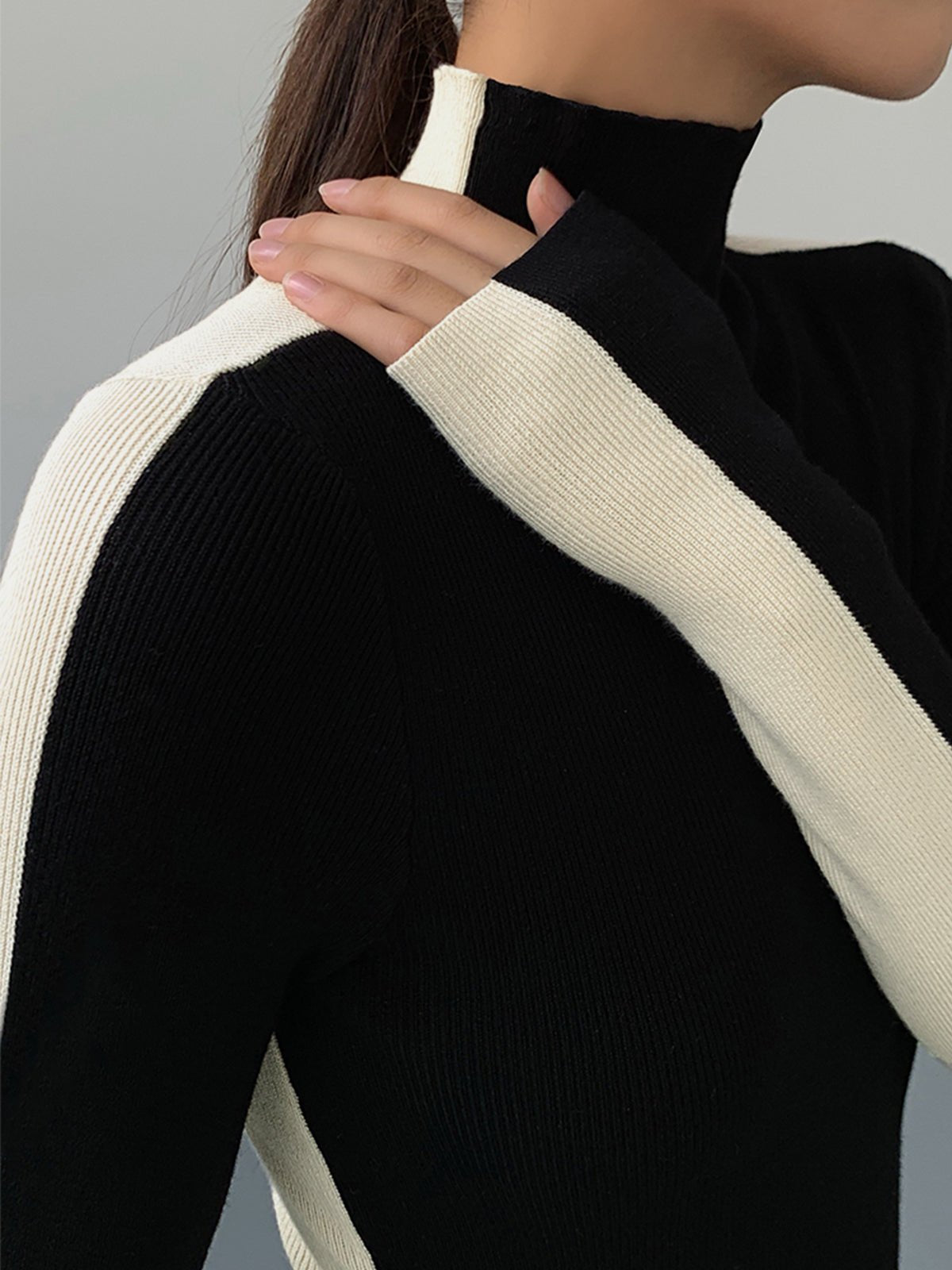 Damski prążkowany top z długim rękawem i półgolfem-Blouses for women-Olave