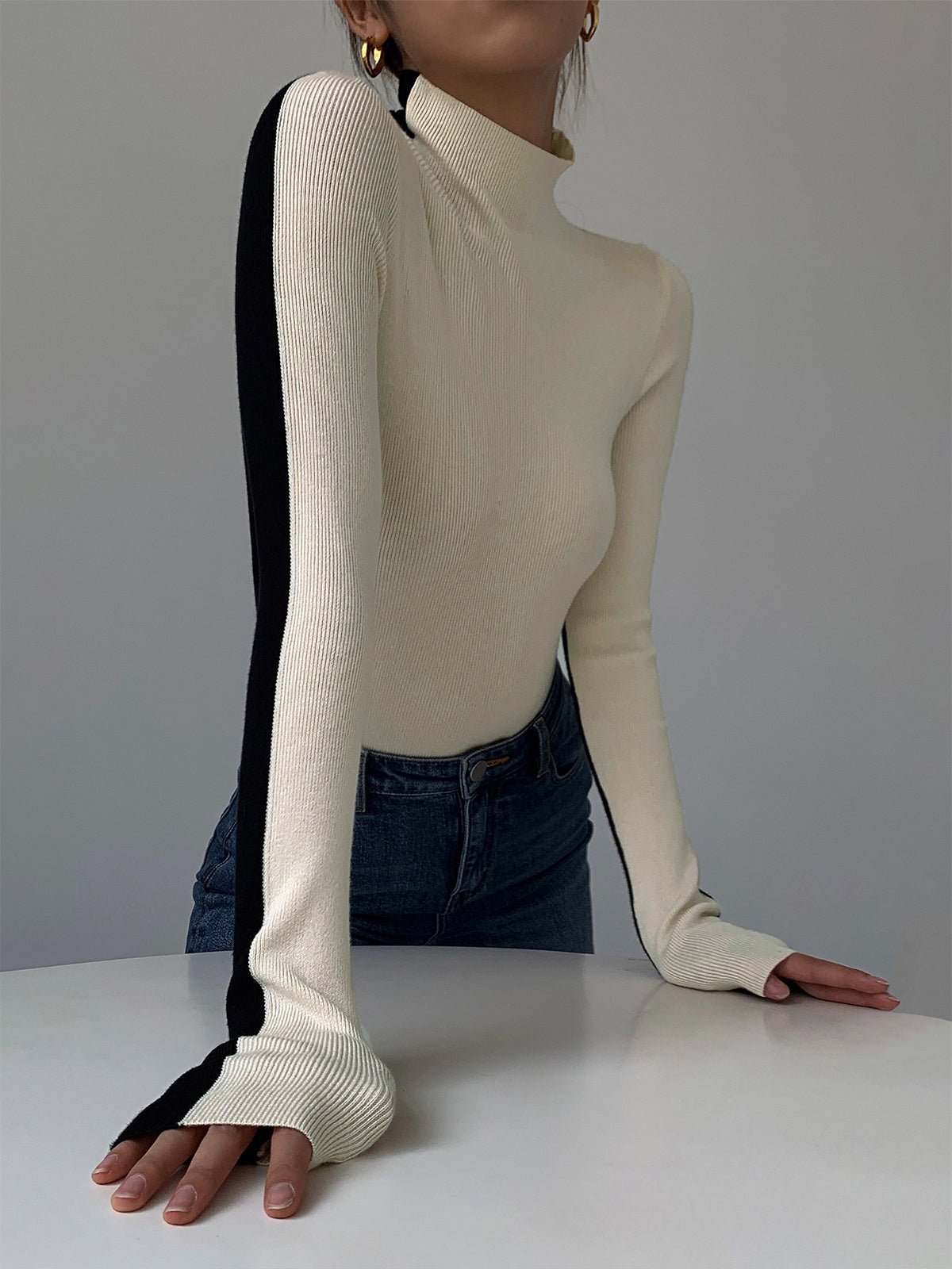 Damski prążkowany top z długim rękawem i półgolfem-Blouses for women-Olave