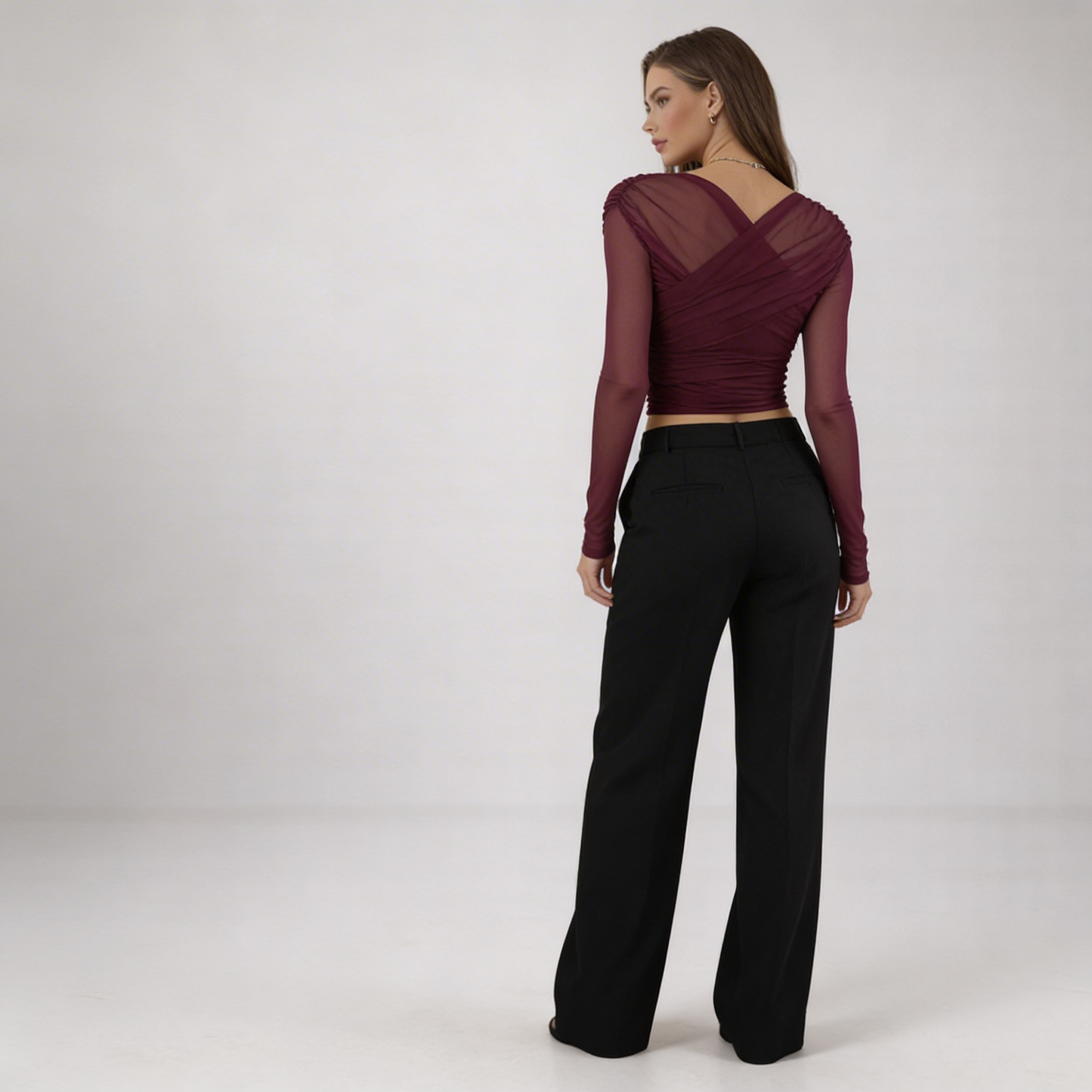 Damski top z siateczki z marszczeniami i długim rękawem-Tops for women-Olave