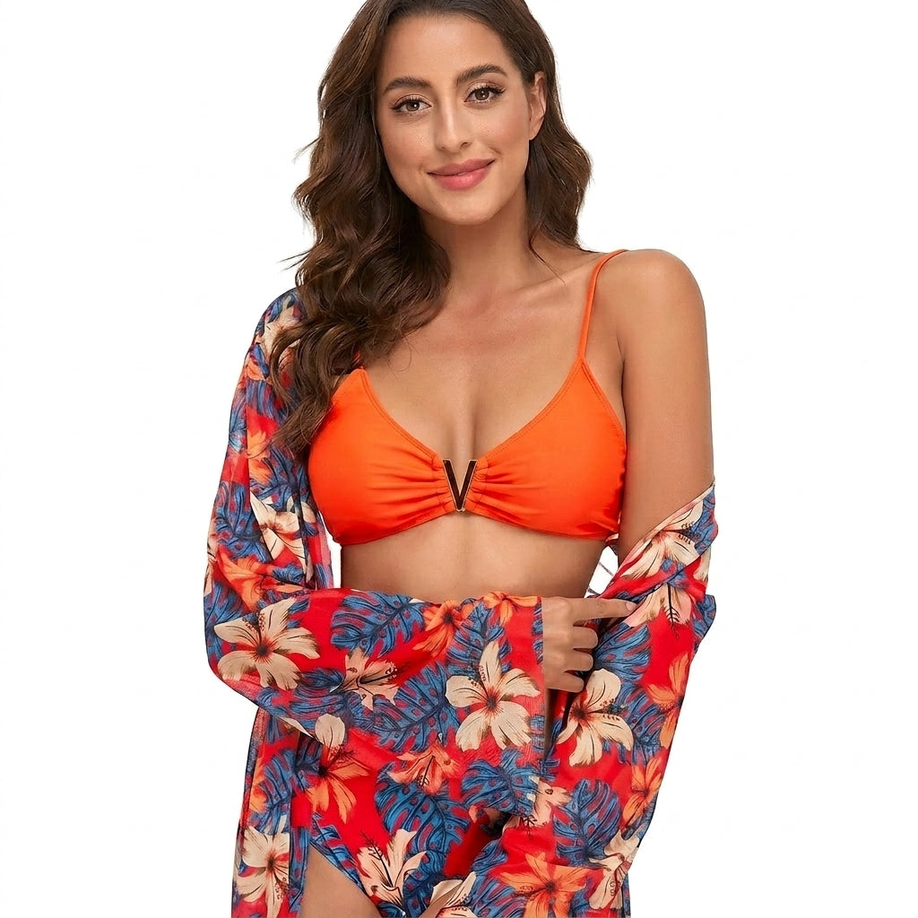 Damski zestaw bikini z narzutką w kwiatowy wzór i metalowym detalem przy dekolcie-Swimwear for women-Olave