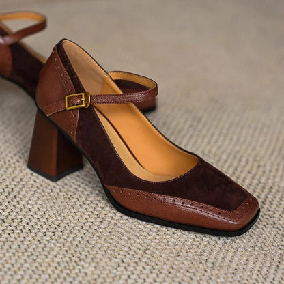 Damskie buty na obcasie typu klocek z paskiem i kwadratowym noskiem-Footwear for women-Olave