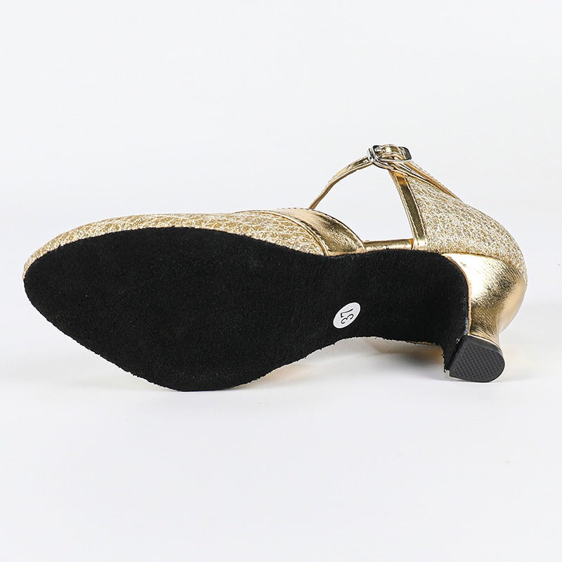 Damskie buty na obcasie z paskiem w kształcie T i zamkniętym noskiem-Footwear for women-Olave