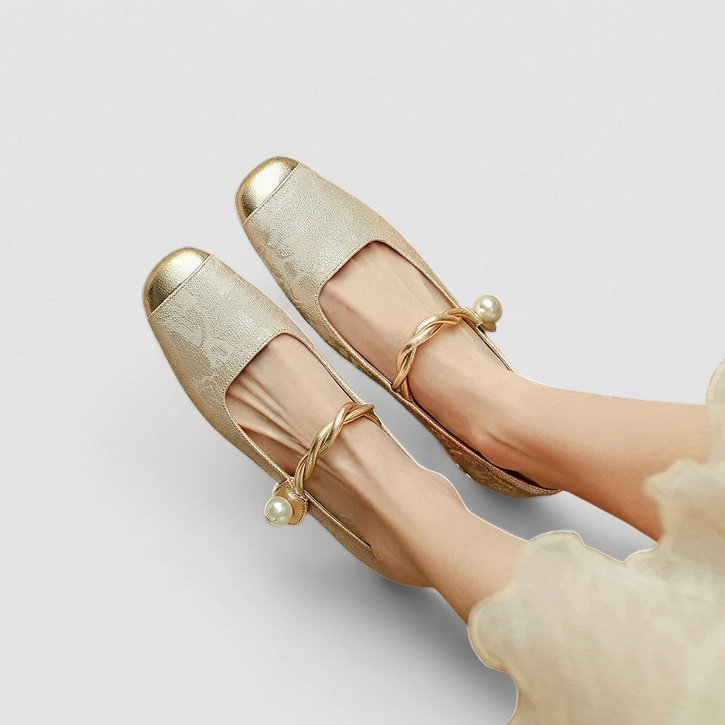 Damskie buty typu Mary Jane z roślinnym wzorem, metalicznym noskiem i zdobionym obcasem-Footwear for women-Olave