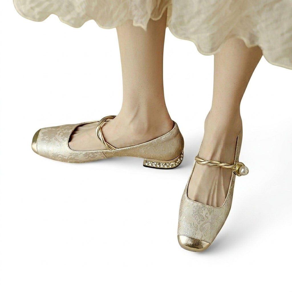 Damskie buty typu Mary Jane z roślinnym wzorem, metalicznym noskiem i zdobionym obcasem-Footwear for women-Olave