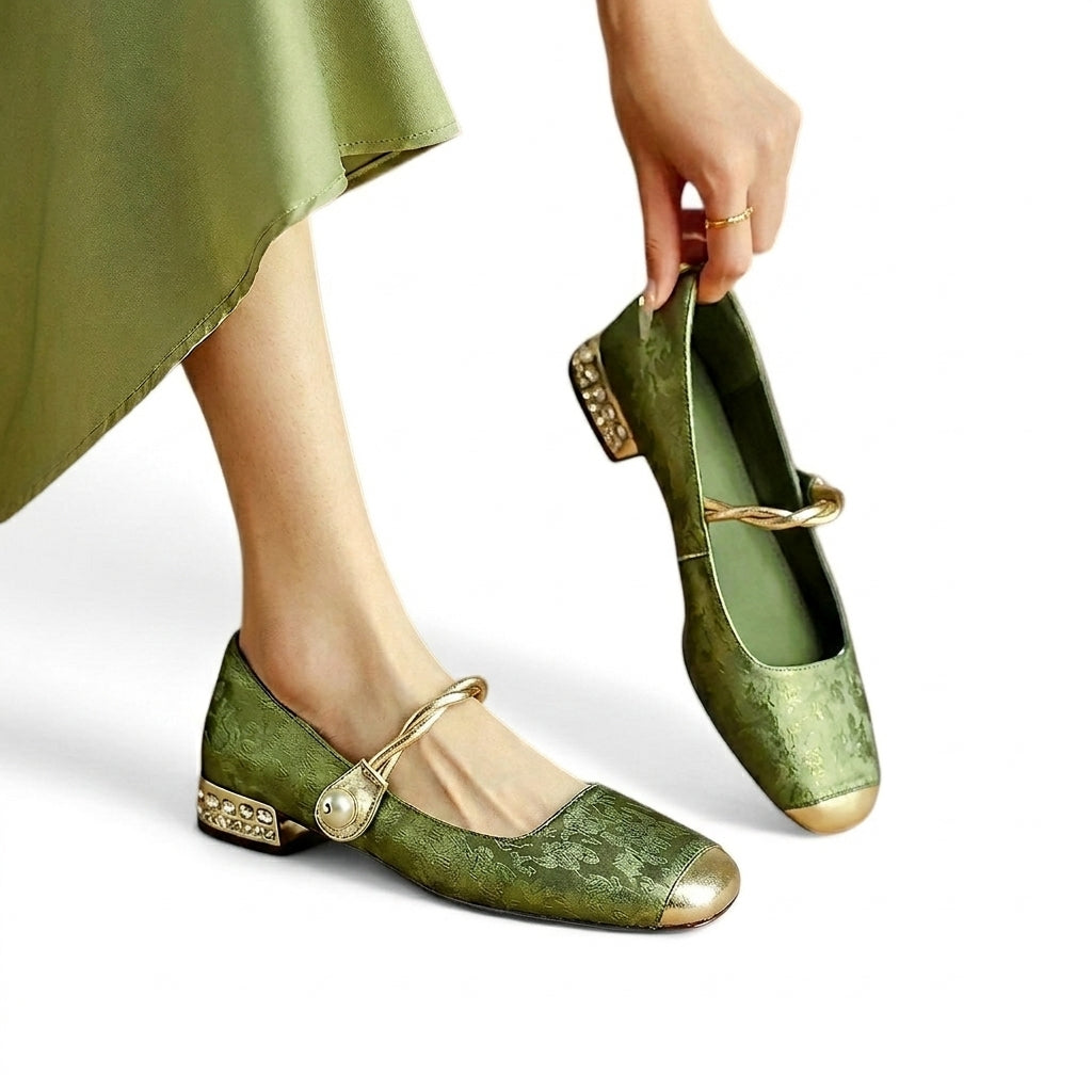 Damskie buty typu Mary Jane z roślinnym wzorem, metalicznym noskiem i zdobionym obcasem-Footwear for women-Olave