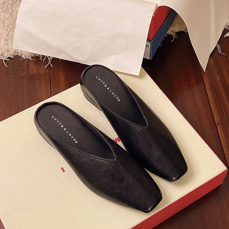 Damskie buty wsuwane z zamkniętym noskiem i płaską podeszwą-Footwear for women-Olave