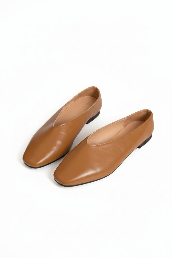 Damskie buty wsuwane z zamkniętym noskiem i płaską podeszwą-Footwear for women-Olave
