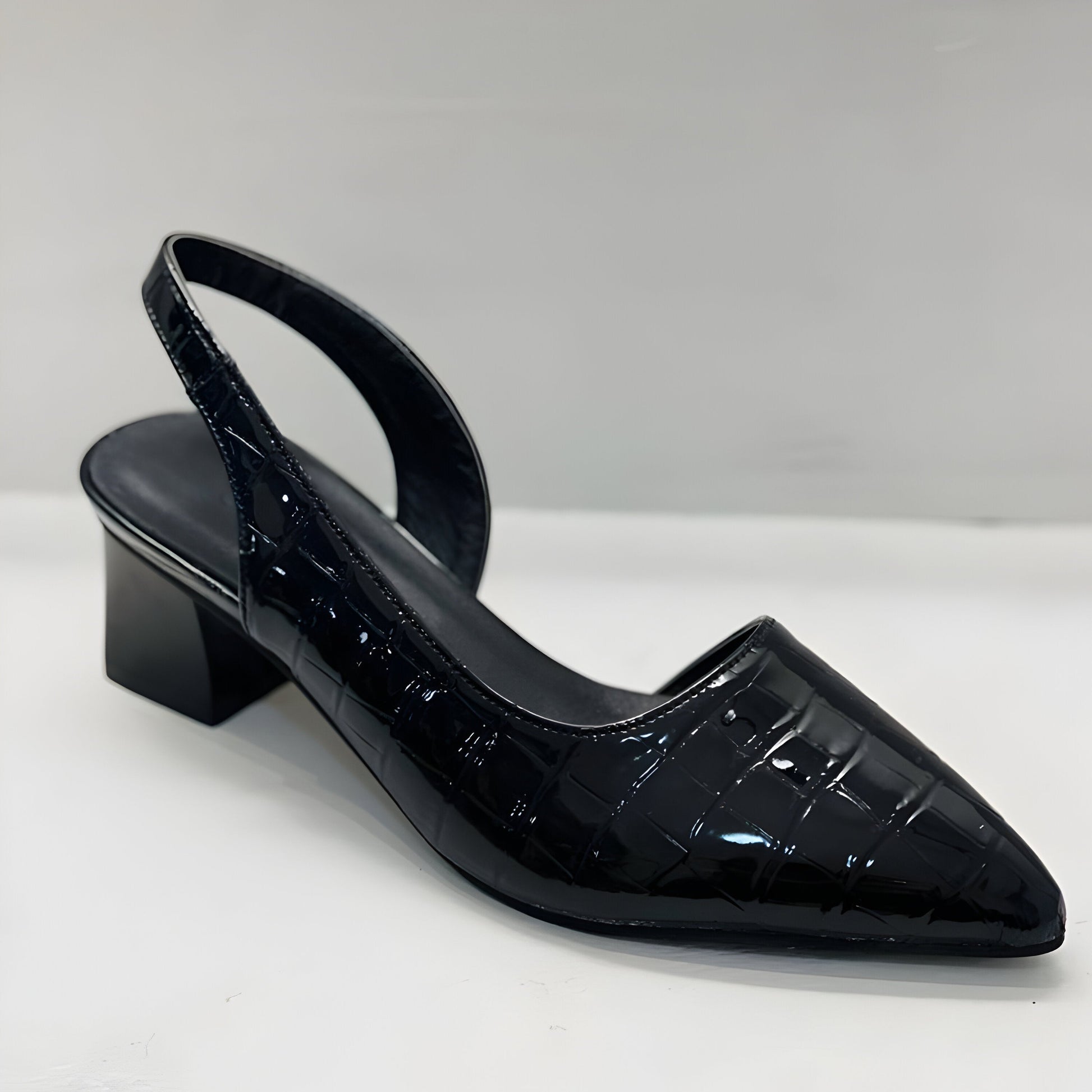 Damskie czółenka slingback z noskiem w szpic na słupku-Footwear for women-Olave