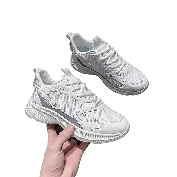 Damskie masywne sneakersy sznurowane z panelami z siateczki-Footwear for women-Olave