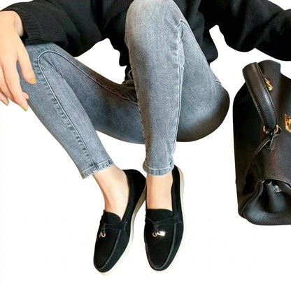 Damskie mokasyny z chwostami i płaską podeszwą-Footwear for women-Olave