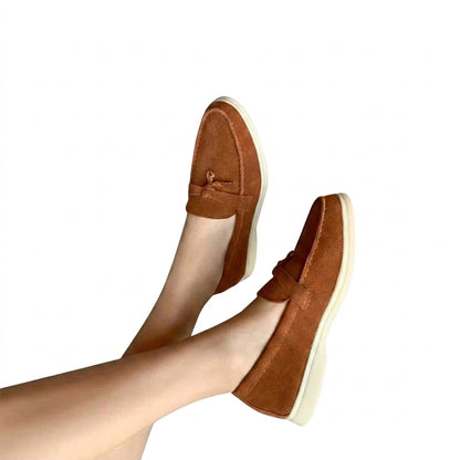 Damskie mokasyny z chwostami i płaską podeszwą-Footwear for women-Olave