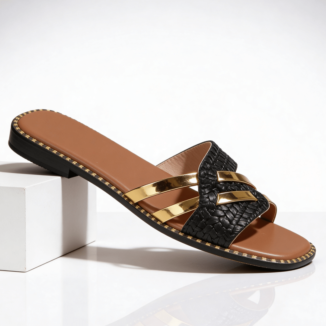 Damskie płaskie klapki z metalicznymi paskami-Footwear for women-Olave