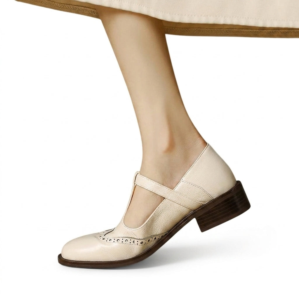 Damskie półbuty typu Mary Jane z paskiem T i perforacjami-Footwear for women-Olave