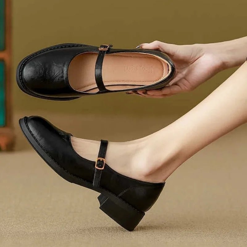 Damskie półbuty typu Mary Jane z paskiem z klamrą-Footwear for women-Olave