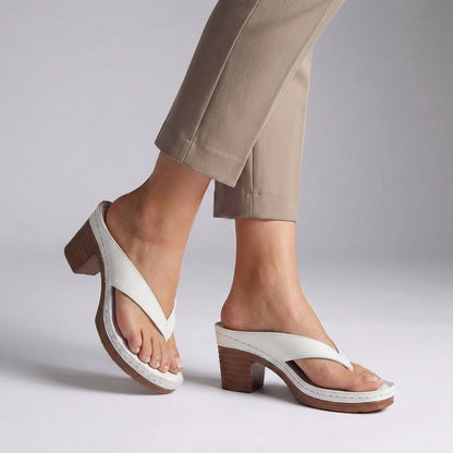 Damskie sandały japonki na słupku i platformie-Footwear for women-Olave