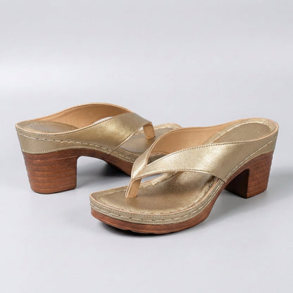 Damskie sandały japonki na słupku i platformie-Footwear for women-Olave