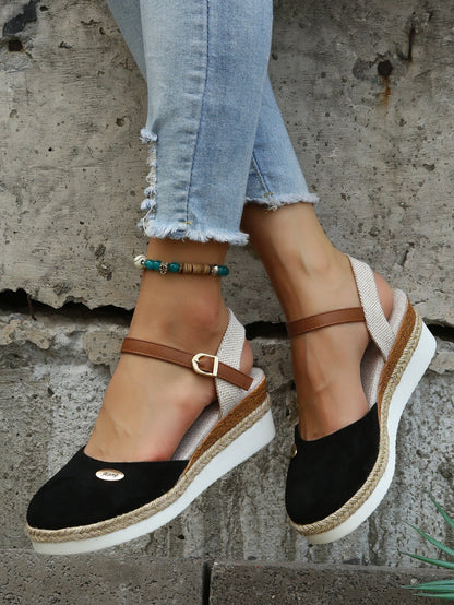 Damskie sandały na koturnie typu espadryle z paskiem na kostce-Footwear for women-Olave
