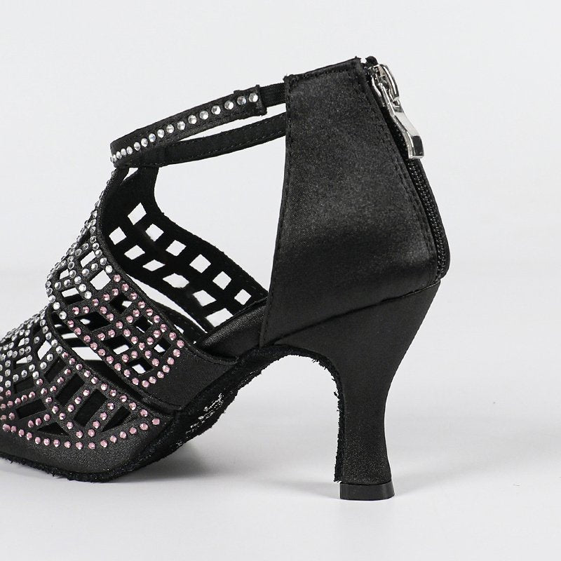 Damskie sandały na obcasie z wycięciami i odkrytym noskiem-Footwear for women-Olave
