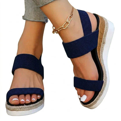 Damskie sandały na platformie z elastycznymi paskami i plecionym wykończeniem-Footwear for women-Olave