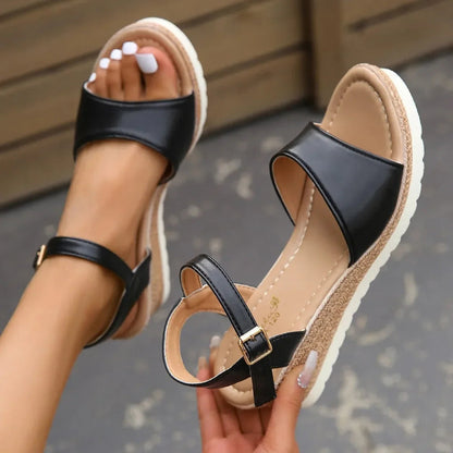 Damskie sandały na platformie z paskiem i odkrytym noskiem-Footwear for women-Olave