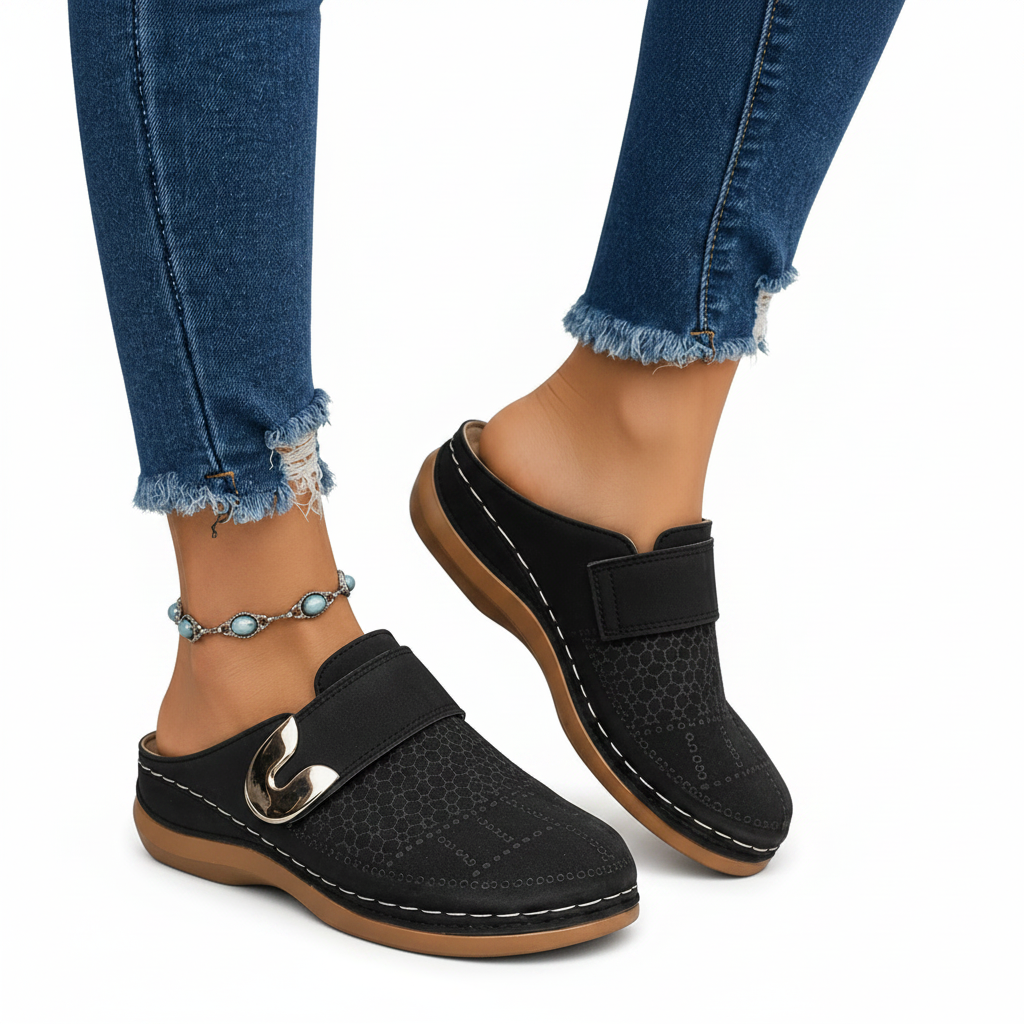 Damskie Wsuwane Mokasyny z Paskiem z Klamrą i Perforowaną Cholewką-Footwear for women-Olave