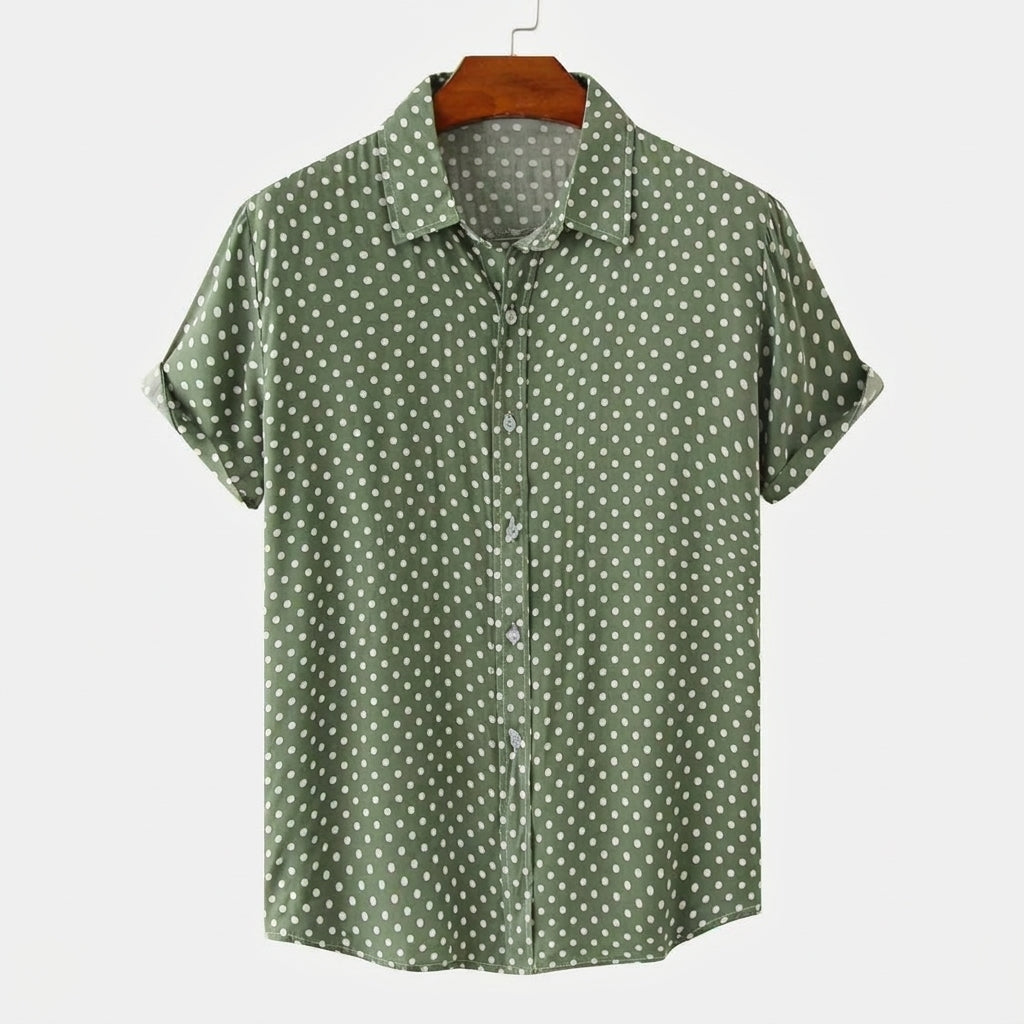 Męska koszula z krótkim rękawem we wzór w kropki i z podwiniętymi mankietami-Shirts for men-Olave