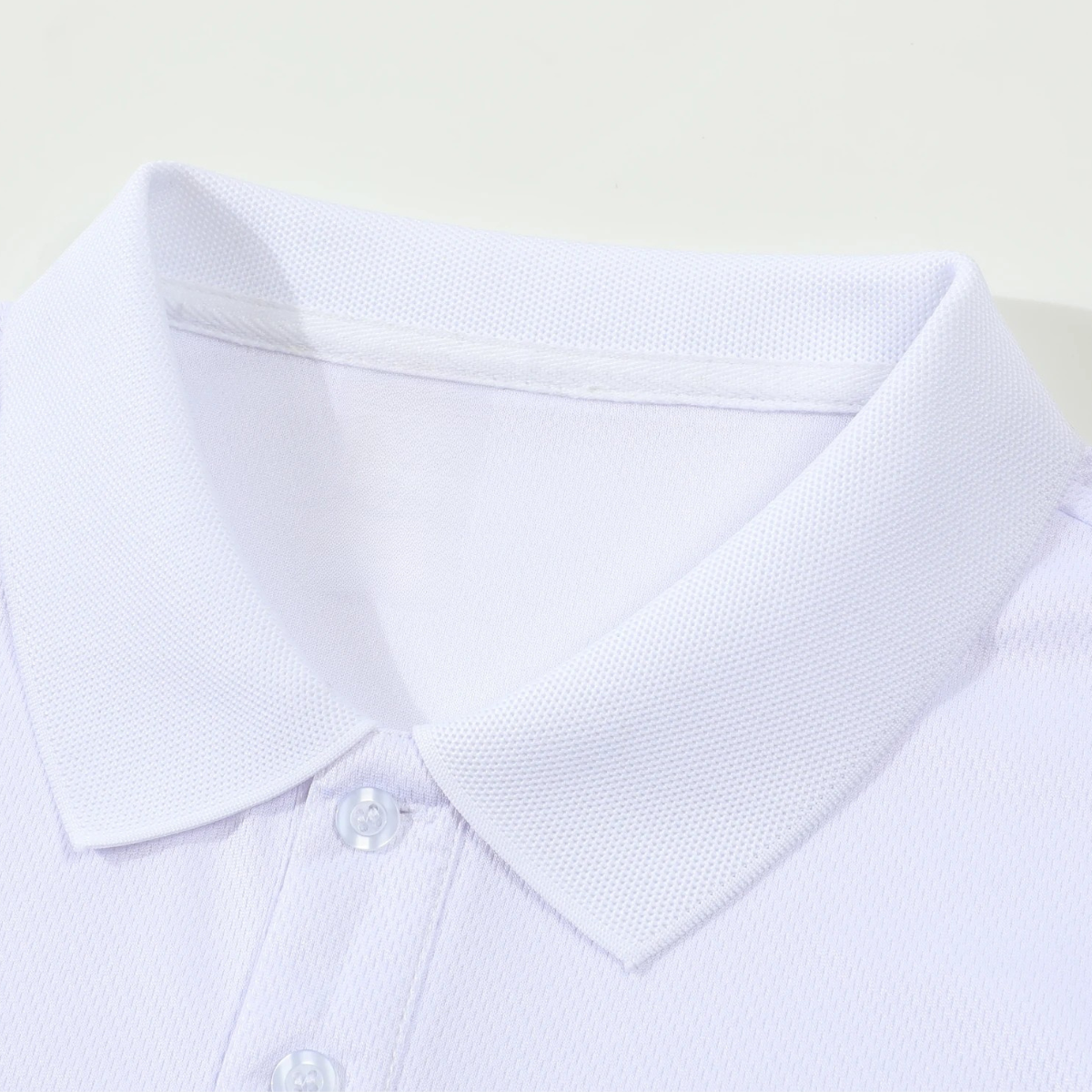Męska koszulka polo z krótkim rękawem i zapięciem na guziki-Shirts for men-Olave