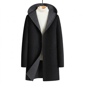 Męski płaszcz z kapturem zapinany na guziki-Coats for men-Olave