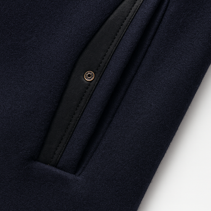 Męski płaszcz z mieszanki wełny ze stójką i pikowaną podszewką-Coats for men-Olave