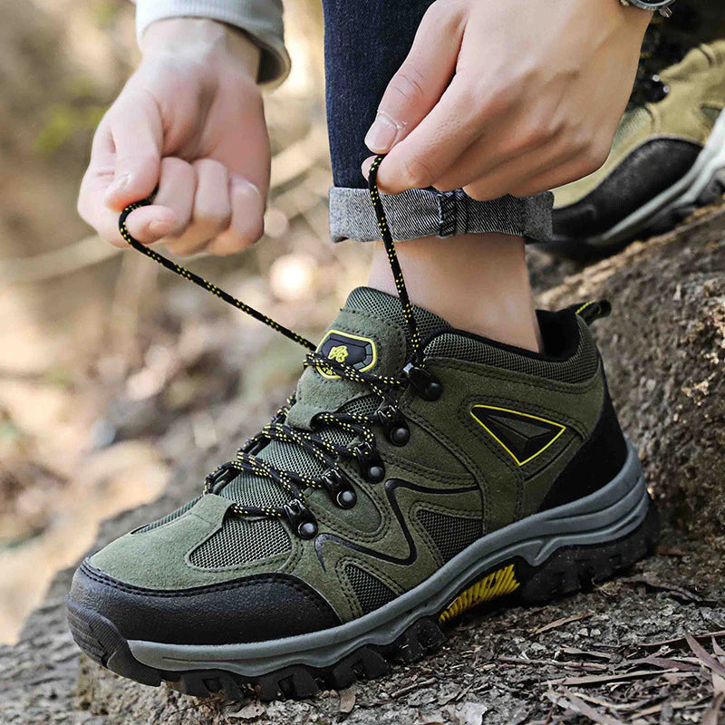 Męskie buty trekkingowe z sznurowaniem i wzmocnionym przodem-Footwear for men-Olave
