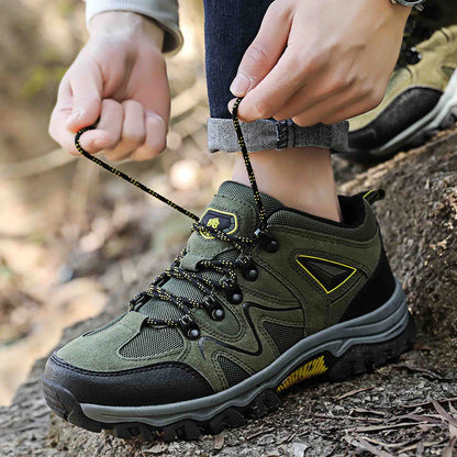 Męskie buty trekkingowe z sznurowaniem i wzmocnionym przodem-Footwear for men-Olave