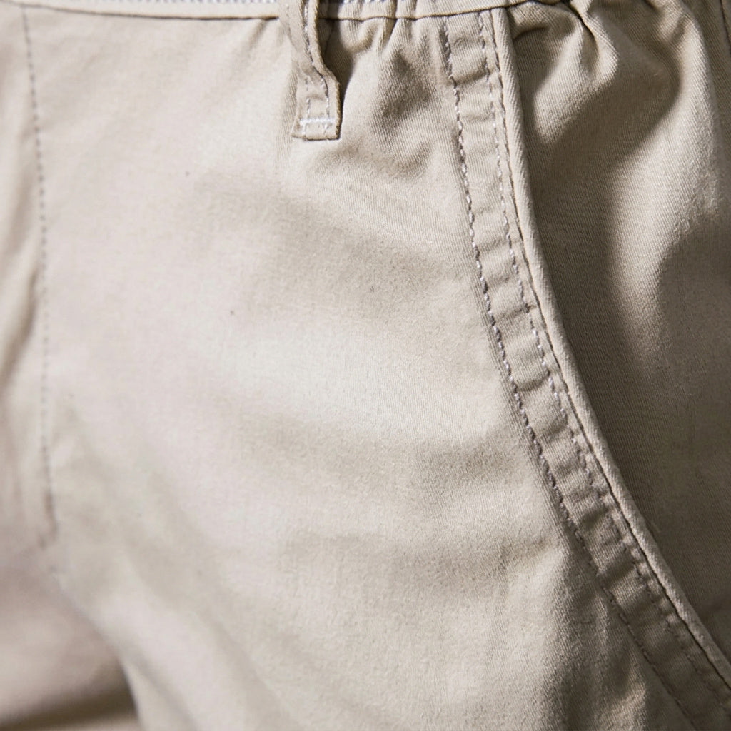 Męskie szorty z płaskim przodem i elastycznym pasem-Shorts for men-Olave