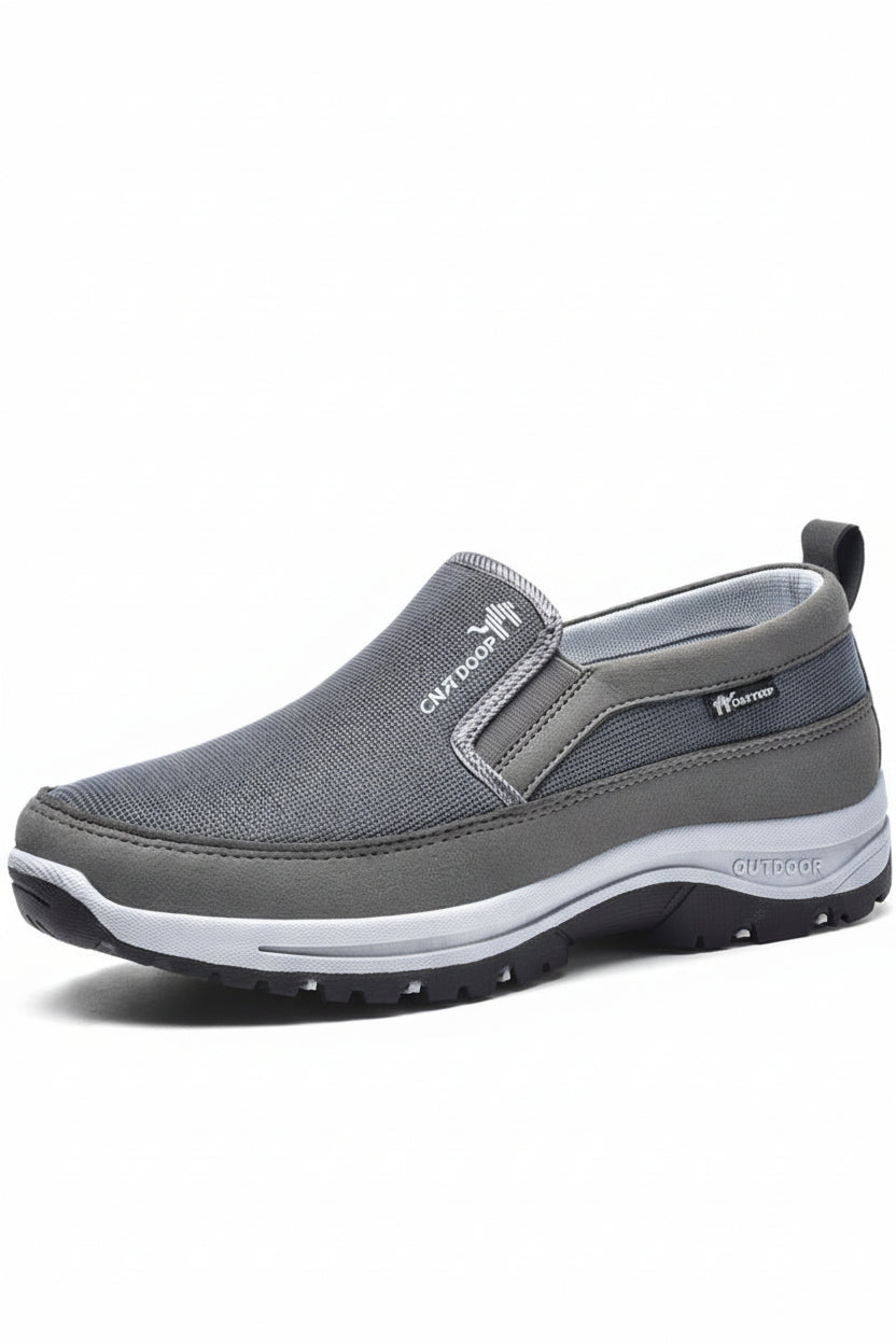 Męskie wsuwane buty z siateczkową powierzchnią i konstrukcją panelową-Footwear for men-Olave