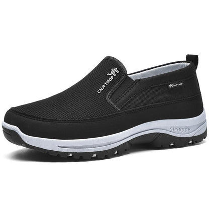 Męskie wsuwane buty z siateczkową powierzchnią i konstrukcją panelową-Footwear for men-Olave