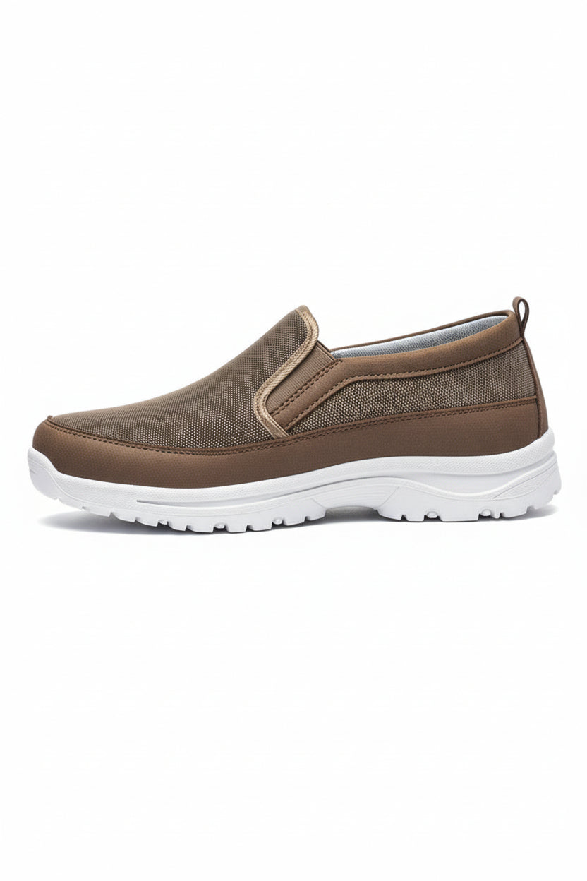 Męskie wsuwane buty z siateczkową powierzchnią i konstrukcją panelową-Footwear for men-Olave