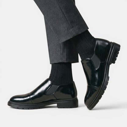 Męskie wsuwane półbuty typu brogsy z elastycznymi panelami bocznymi-Footwear for men-Olave