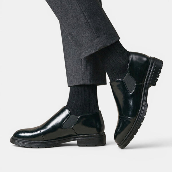 Męskie wsuwane półbuty typu brogsy z elastycznymi panelami bocznymi-Footwear for men-Olave