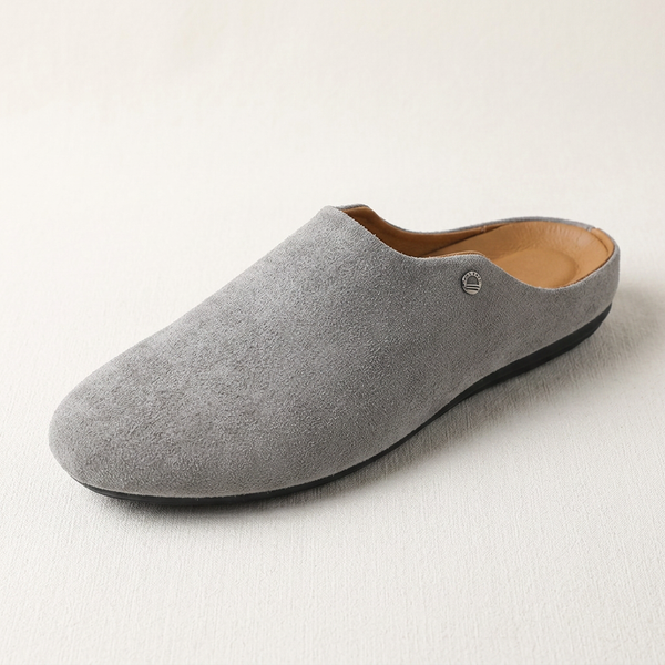 Męskie zamszowe mule z metalowymi ćwiekami-Footwear for men-Olave