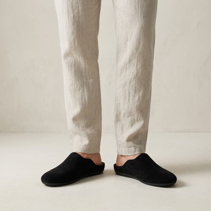 Męskie zamszowe mule z metalowymi ćwiekami-Footwear for men-Olave