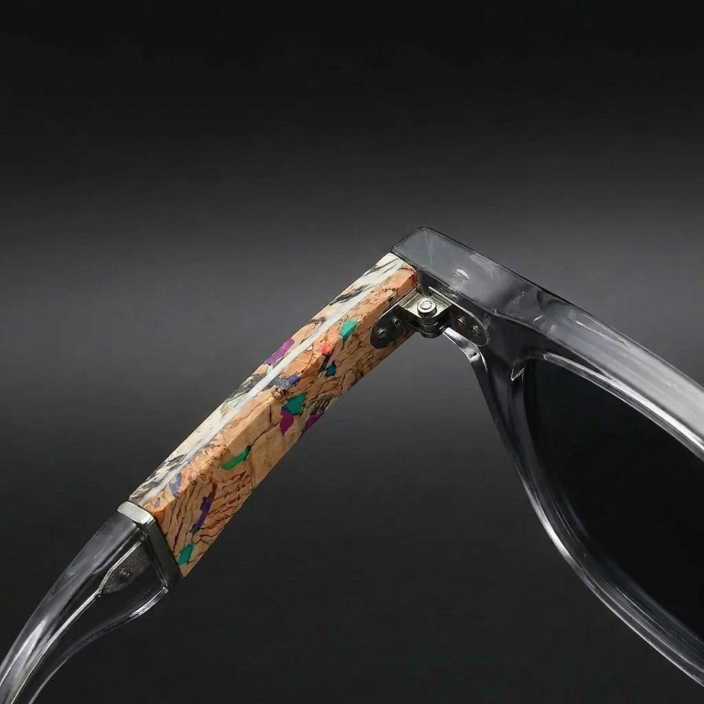 Okulary przeciwsłoneczne unisex z okrągłymi oprawkami i korkowymi akcentami na zausznikach-Glasses for women-Olave