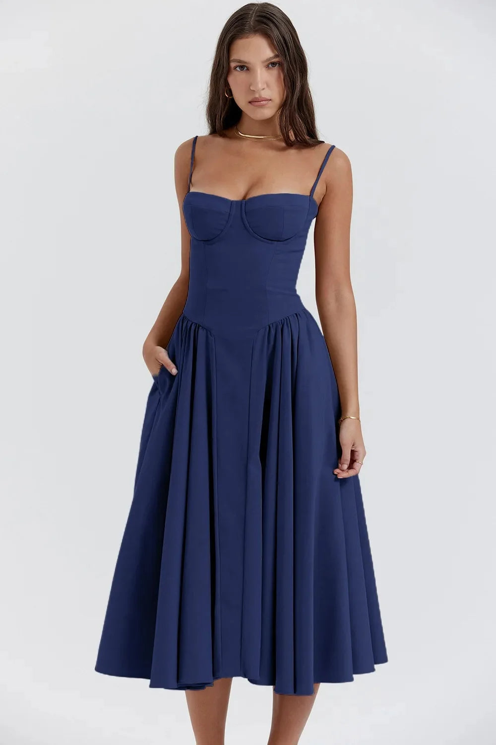 Sukienka damska midi na ramiączkach ze strukturalną górą-Midi Dress-Olave